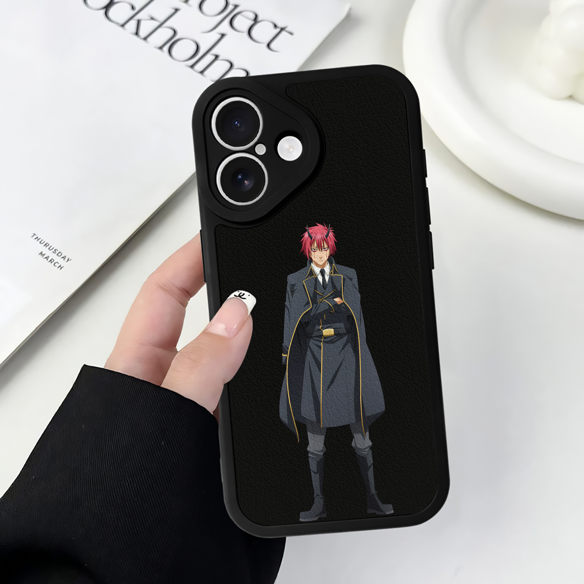 （画像用） 転スラ Regarding Reincarnated to Slime 【iPhone 16シリーズ対応】シリコンスマホケース（レザー調） 材質：シリコン